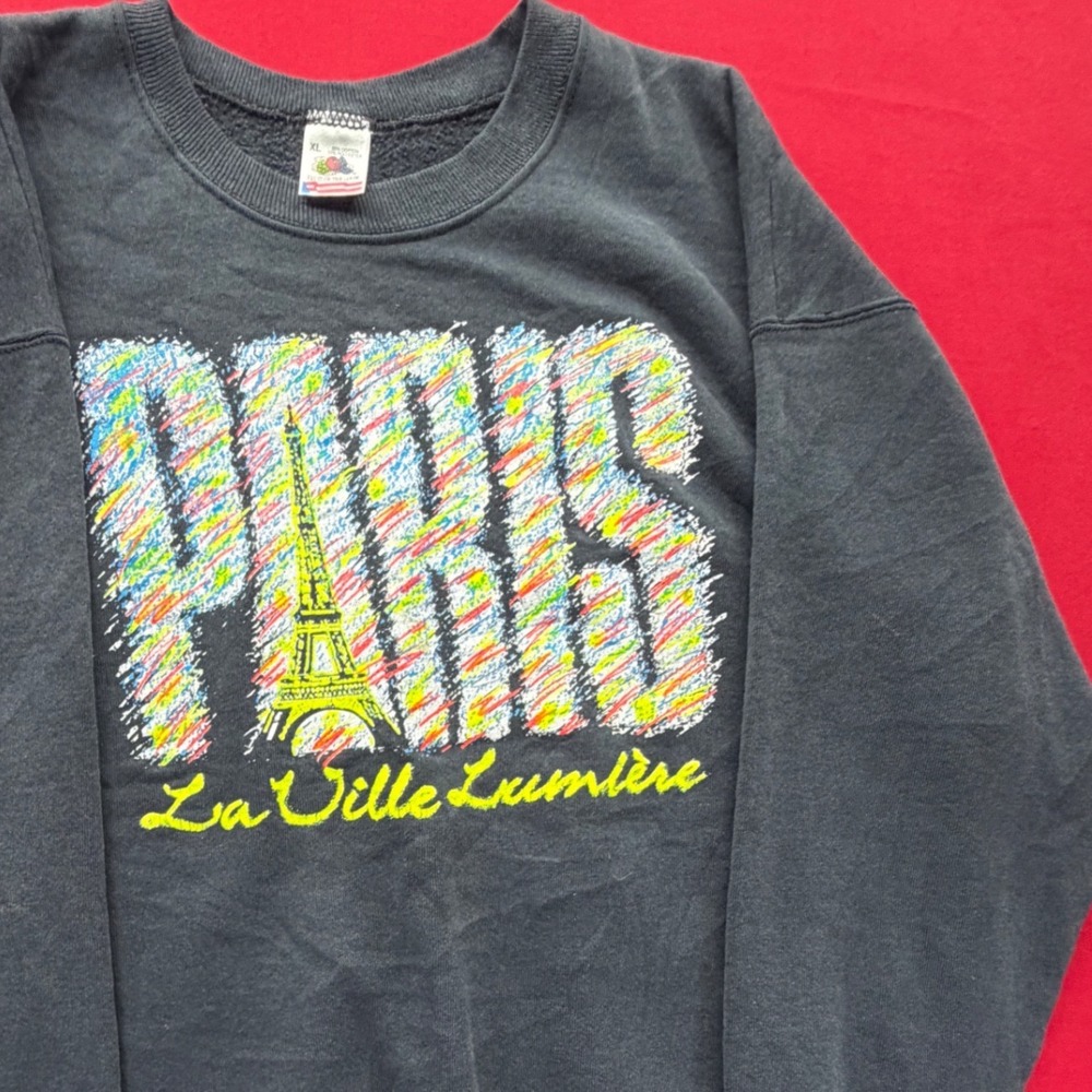 Vintage Fruit of the Loom Paris Sweatshirt Mens XL Black Eiffel Tower Made n USA